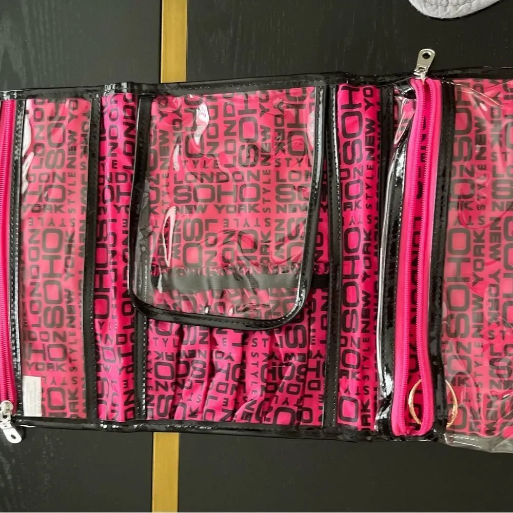 SOHO London Soho New York Pink Polka Dot Hanging Travel Makeup Bag Organizer EUC